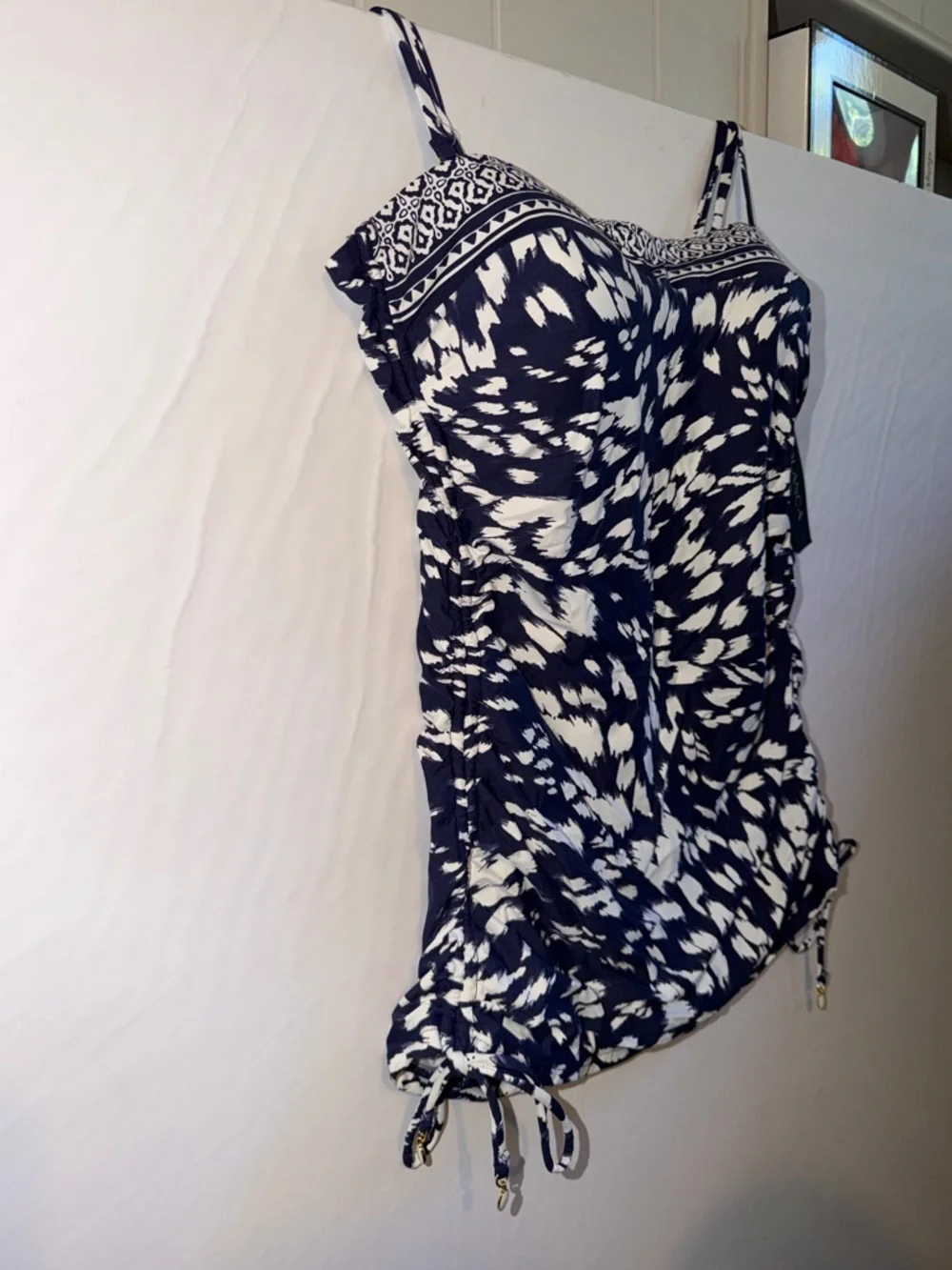 La Blanca Navy & White Printed Tankini Top with Adjustable Straps NWT size 14 - Picture 2 of 7